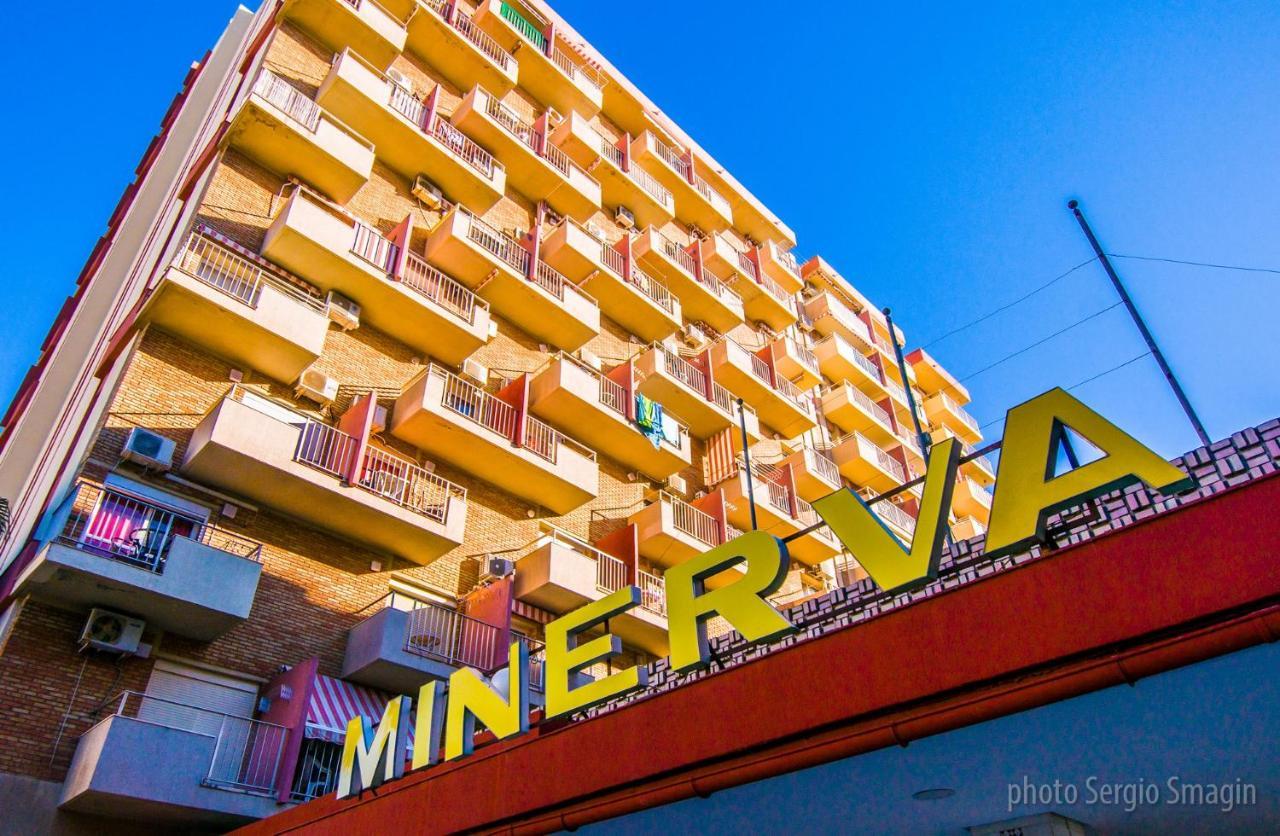 806 Minerva Apartamento - Vista Al Mar, La Piscina Y La Montana - Excelente Wifi Benalmádena Esterno foto
